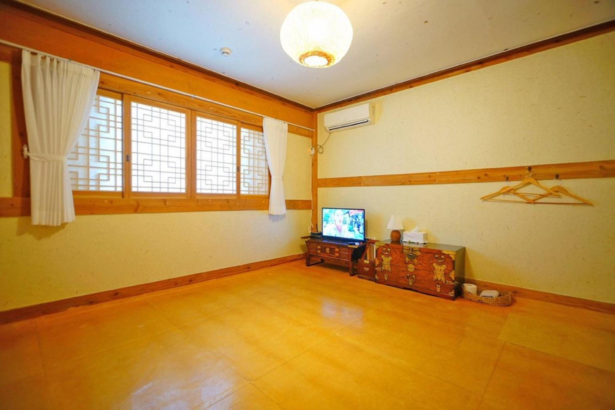Hanok Gotaek Goeul Jeonju Exterior foto