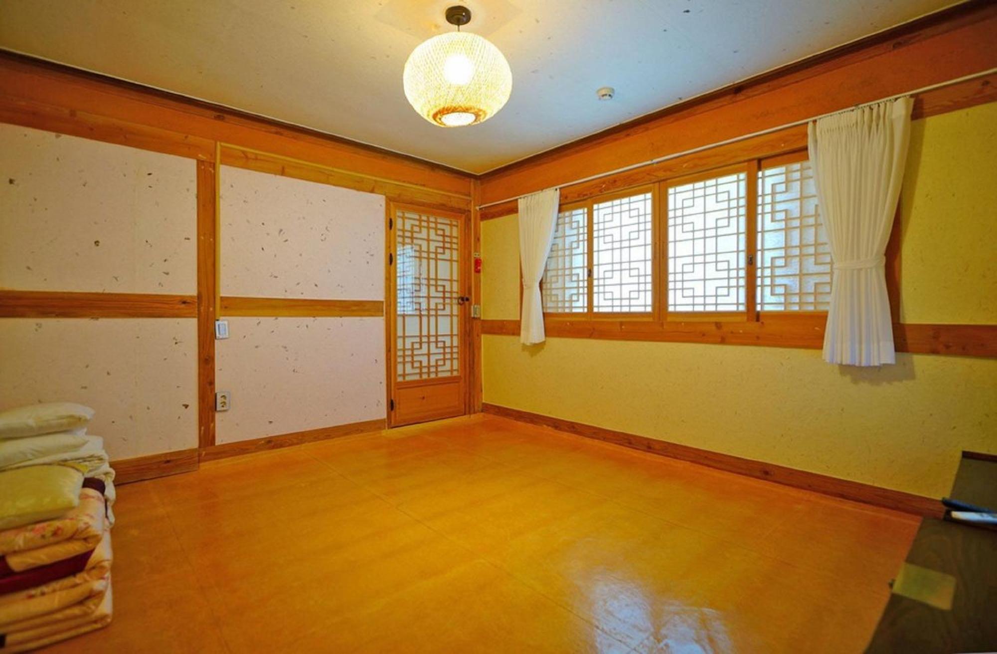Hanok Gotaek Goeul Jeonju Exterior foto